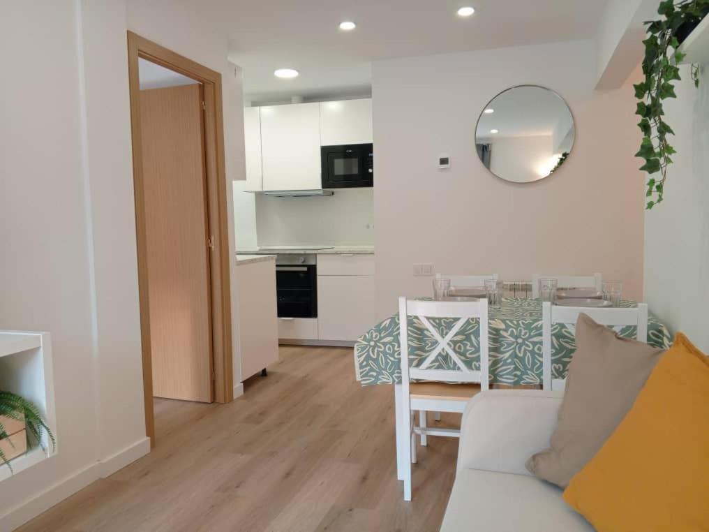 Centrico Apartamento Familiar Rh 70 Сантандер Экстерьер фото