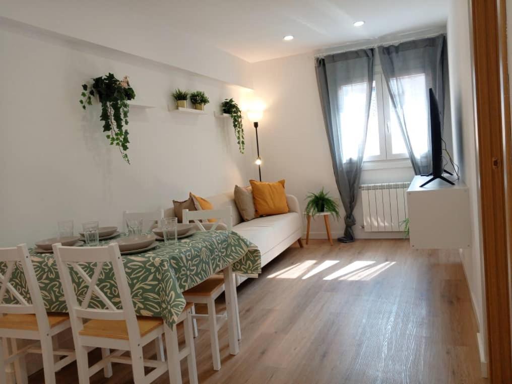 Centrico Apartamento Familiar Rh 70 Сантандер Экстерьер фото